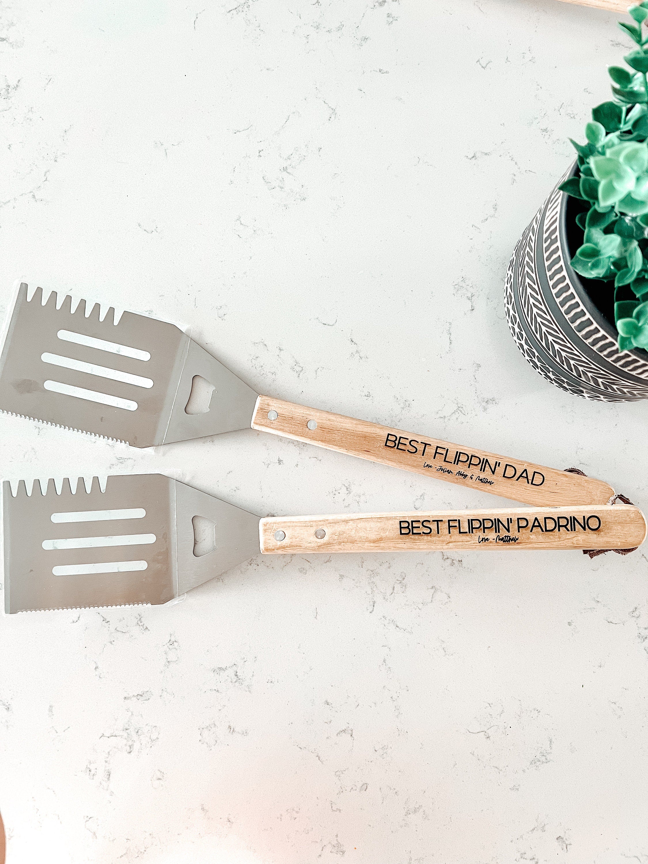 Personalized Spatula, Father's Day Gift, Engraved Spatula, Grilling Spatula, BBQ Bamboo Wood Spatula,Grandpa Abuelo Gift